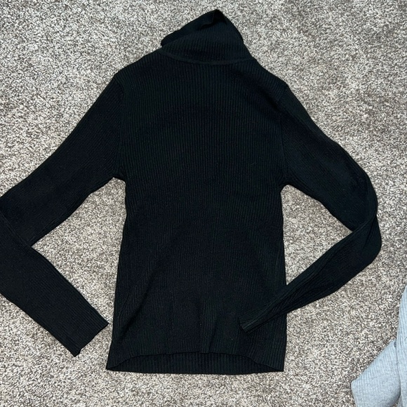 Set of two Shein Ribbed Button Sweaters - Picture 6 of 10